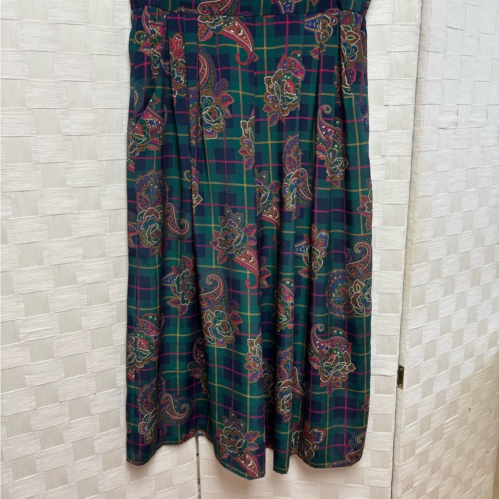Vintage Liz Roberts Chic Paisley and plaid high rise culottes size 10